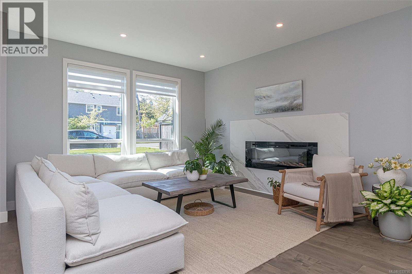 909 Bank St, Victoria, British Columbia