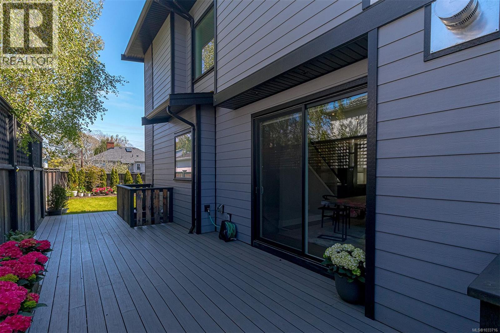 909 Bank St, Victoria, British Columbia