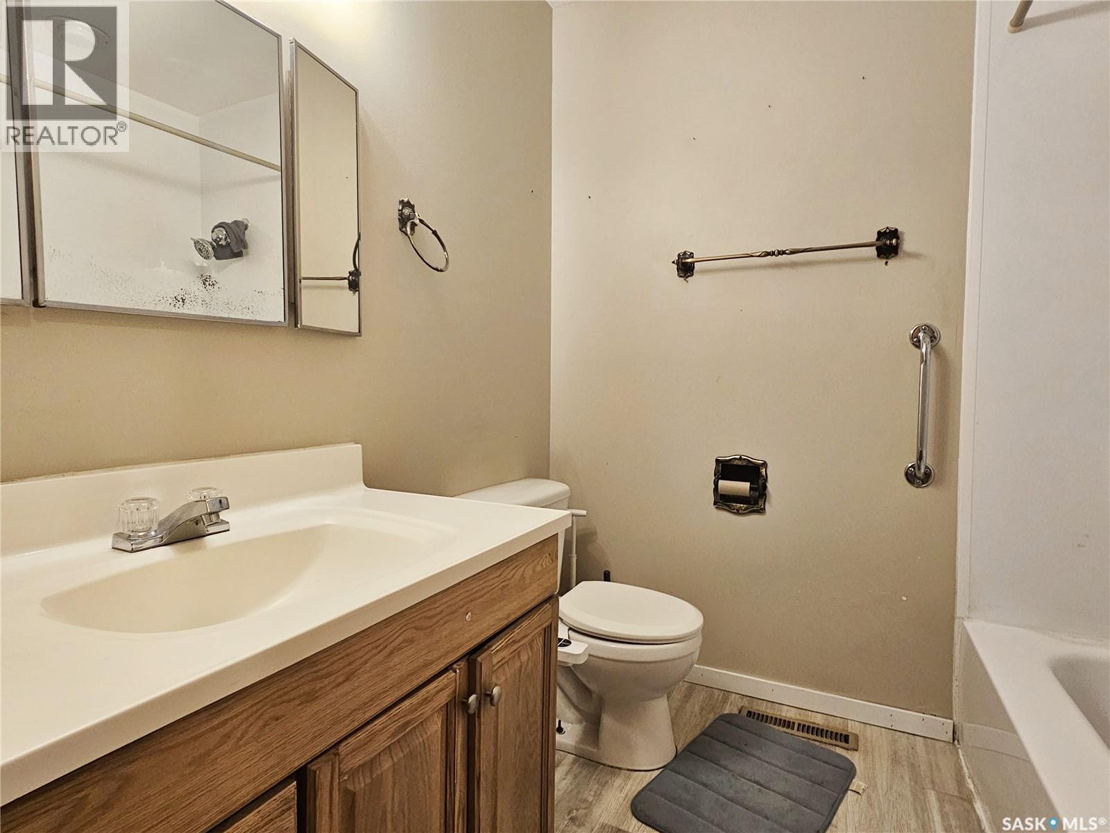 1641 103rd Street, North Battleford, Saskatchewan