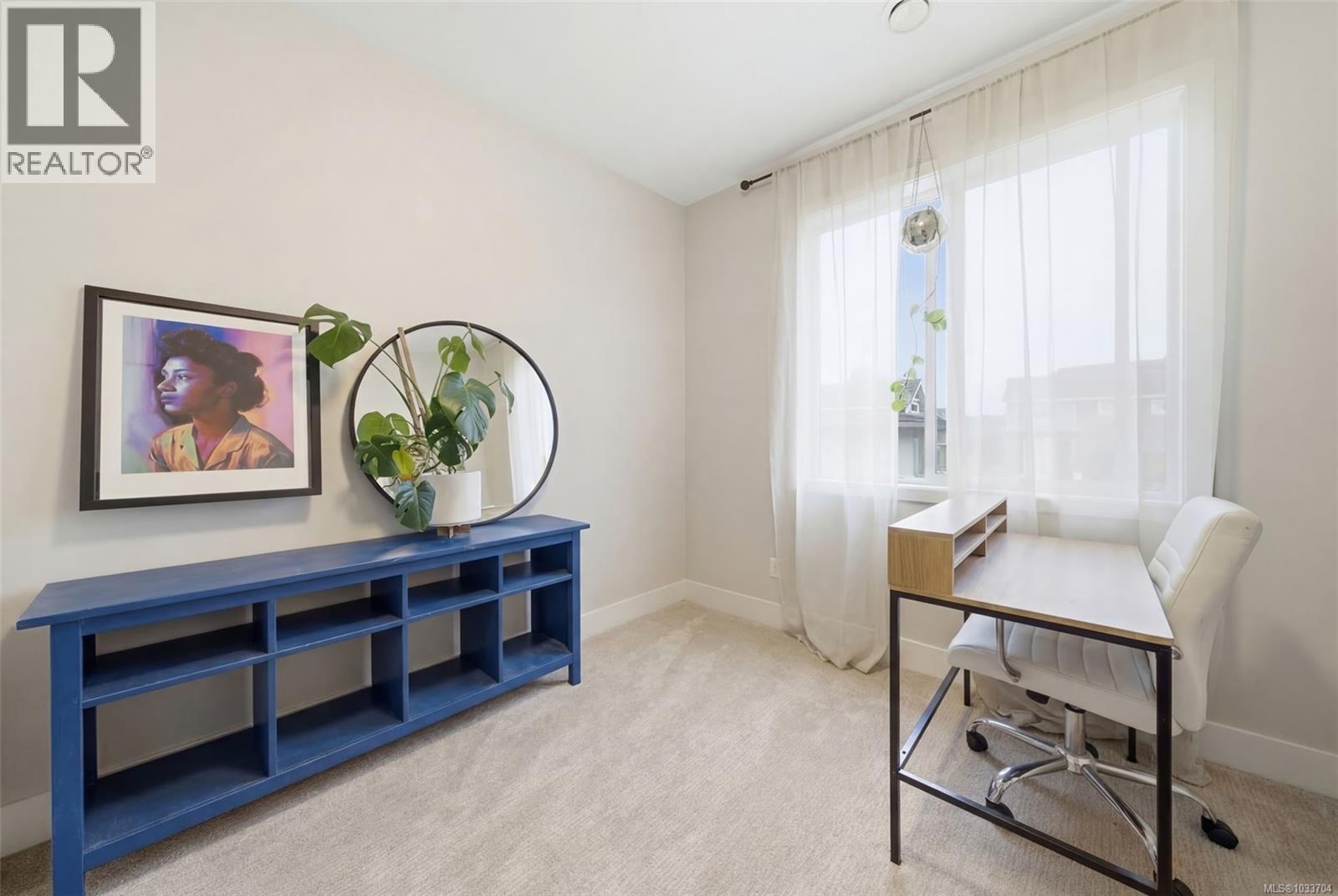 3 10490 Resthaven Dr, Sidney, British Columbia