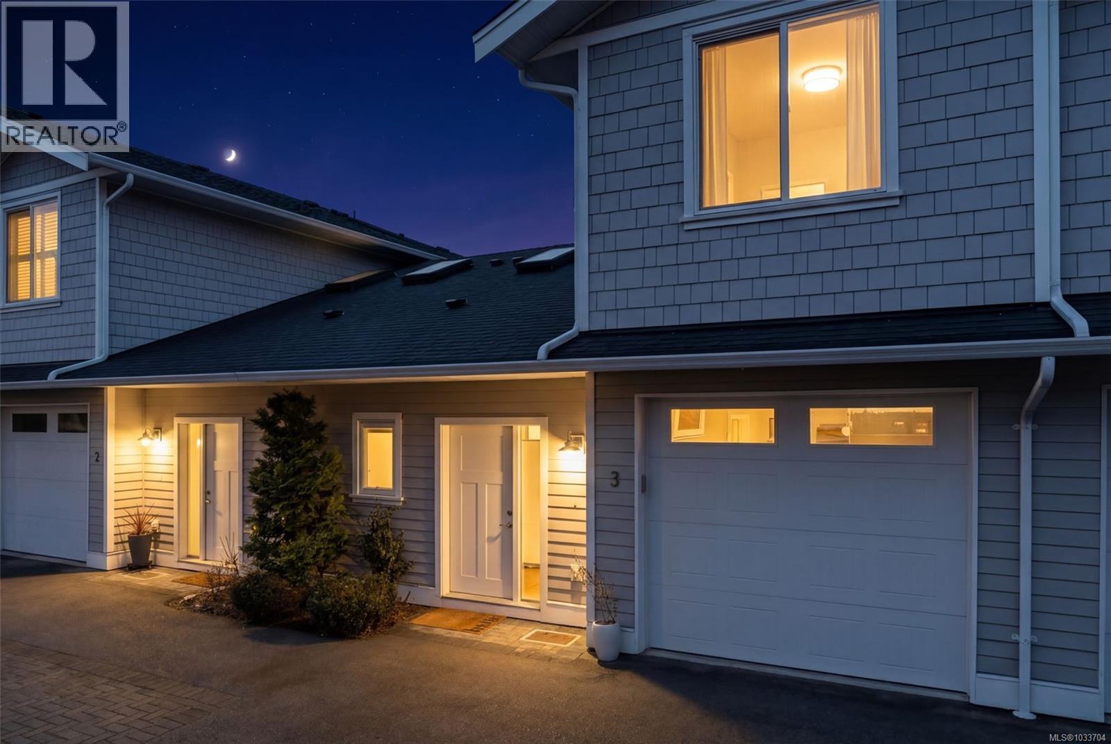 3 10490 Resthaven Dr, Sidney, British Columbia