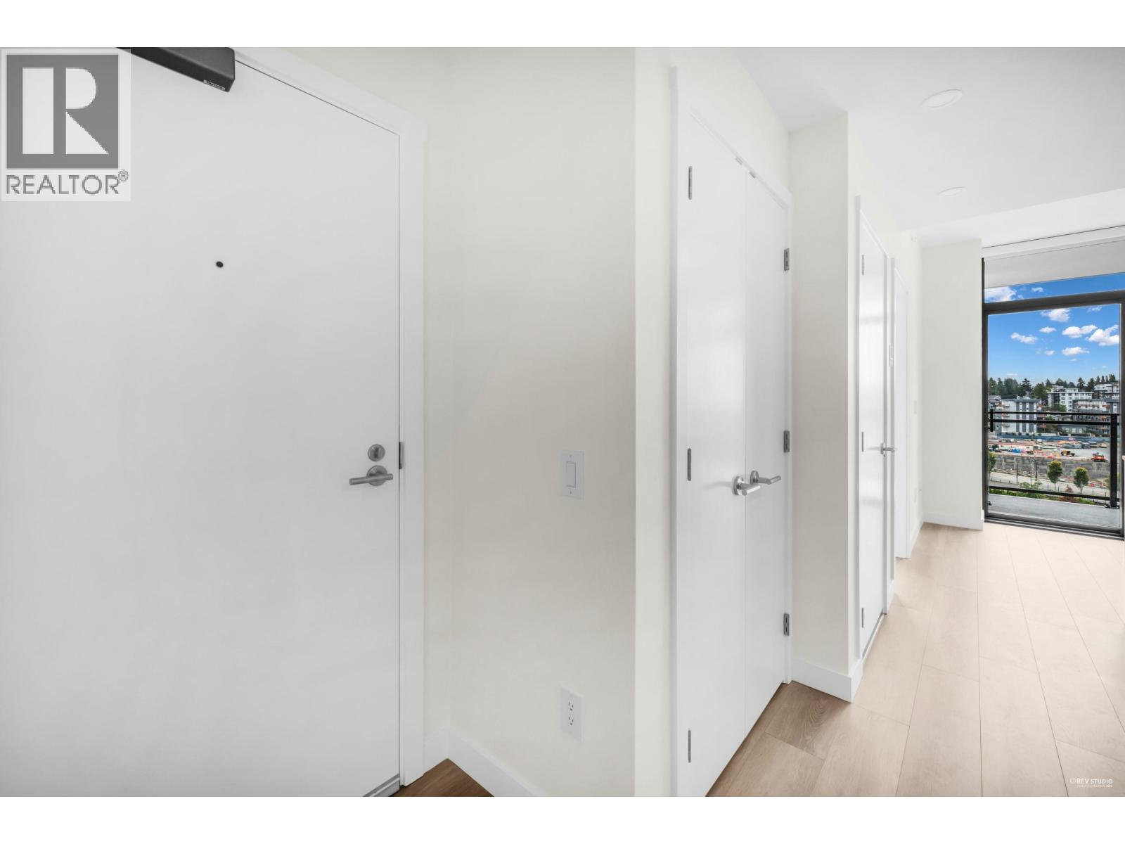 1608 626 Claremont Street, Coquitlam, British Columbia