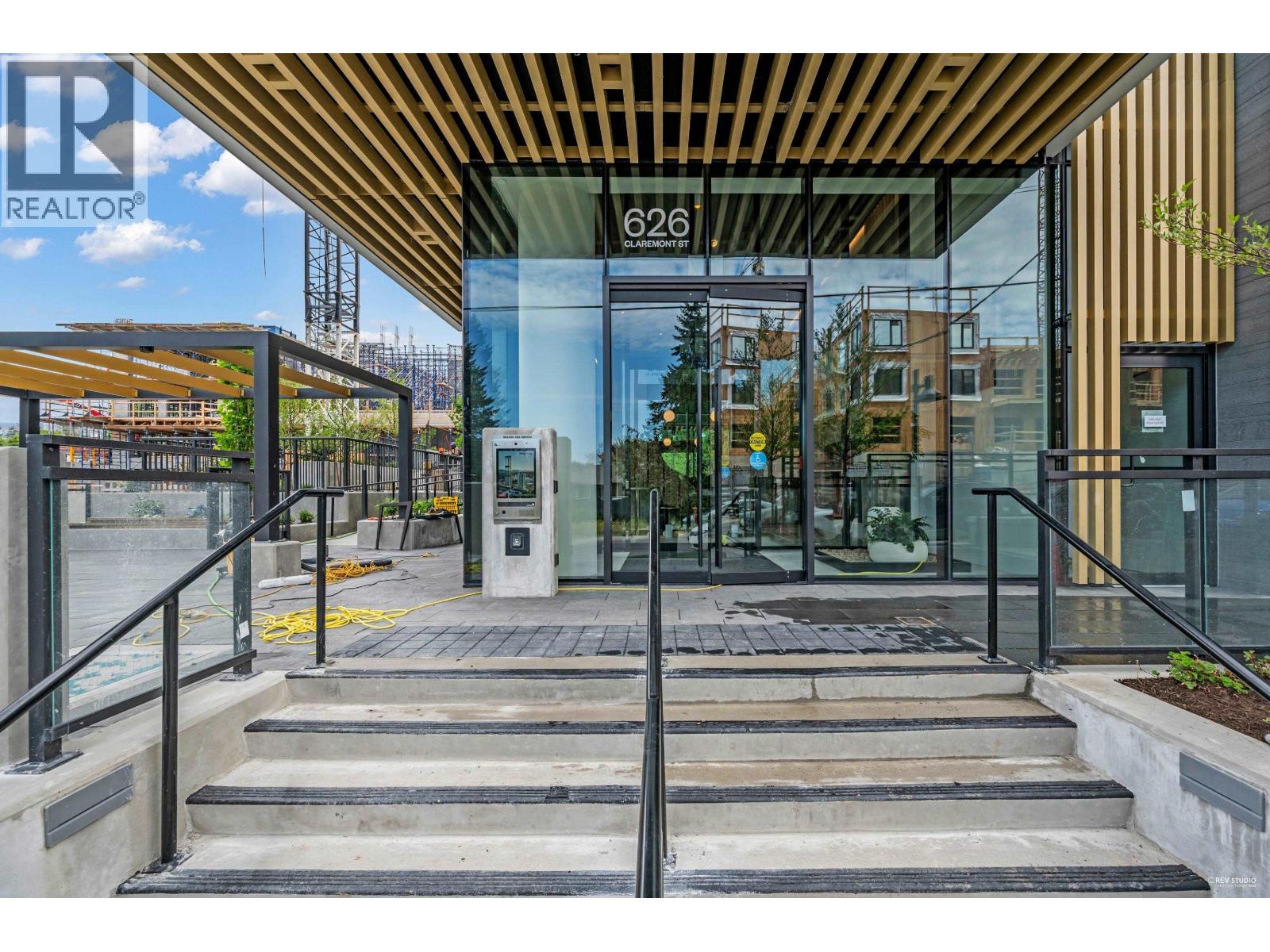 1608 626 Claremont Street, Coquitlam, British Columbia