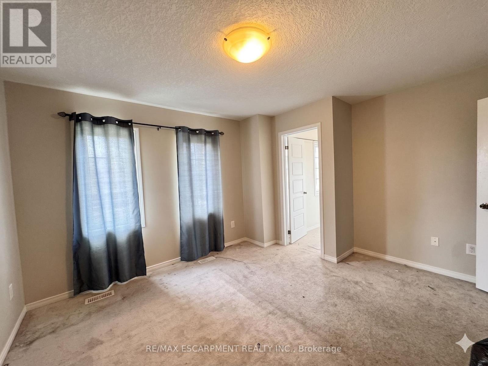 7774 Buckeye Crescent, Niagara Falls (brown), Ontario