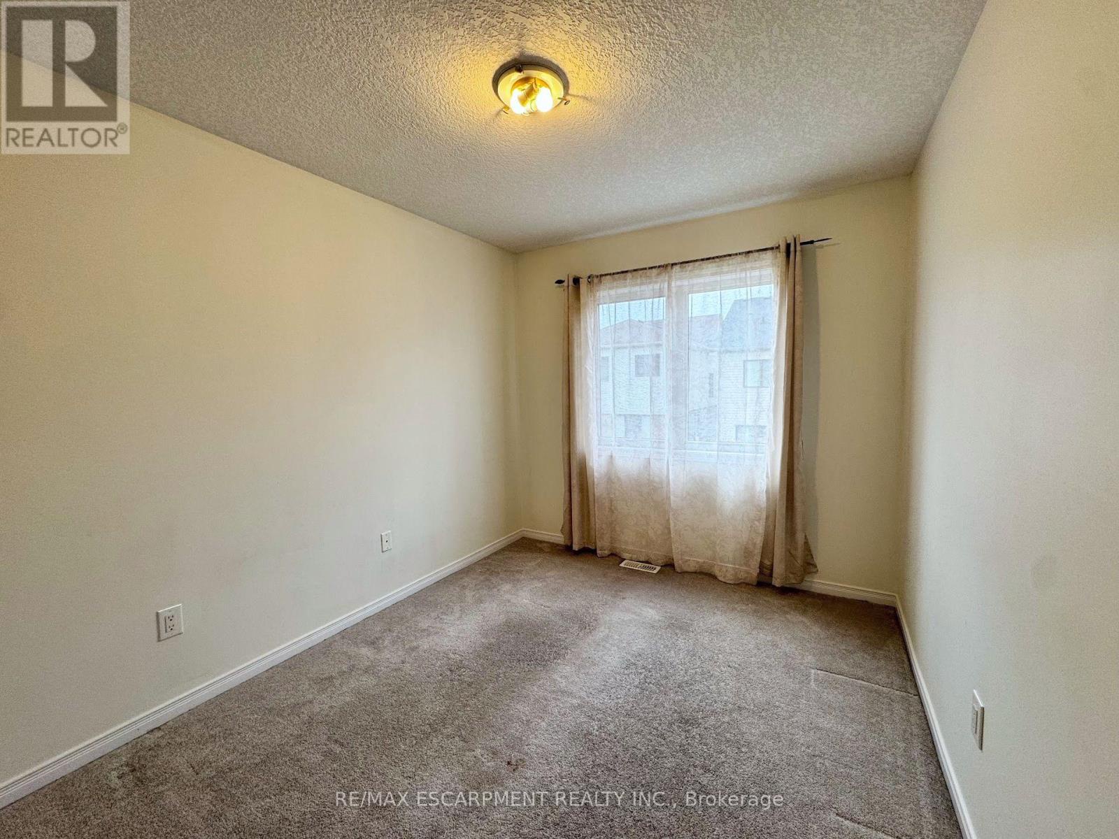 7774 Buckeye Crescent, Niagara Falls (brown), Ontario