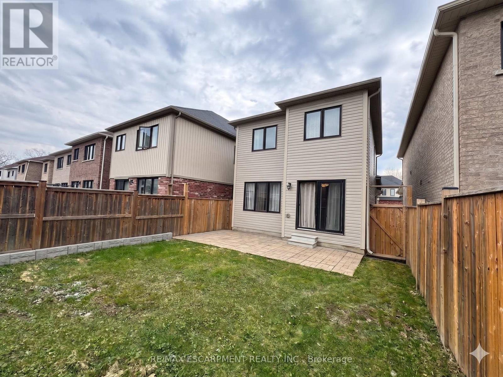 7774 Buckeye Crescent, Niagara Falls (brown), Ontario