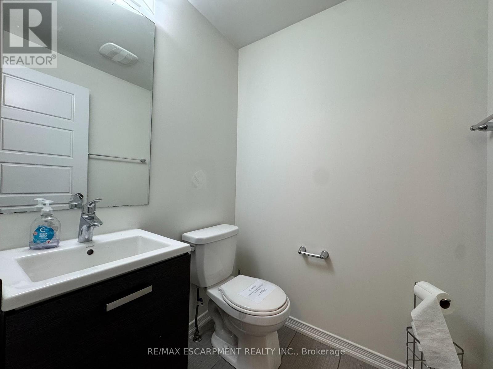 7774 Buckeye Crescent, Niagara Falls (brown), Ontario