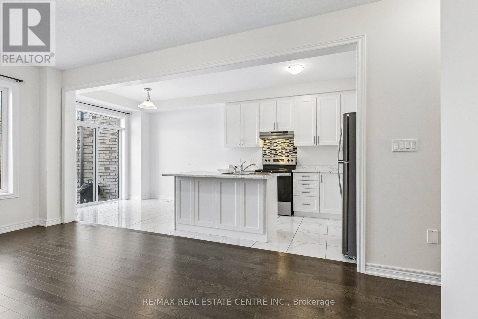 52 - 166 Deerpath Drive, Guelph (willow West/sugarbush/west Acres), Ontario