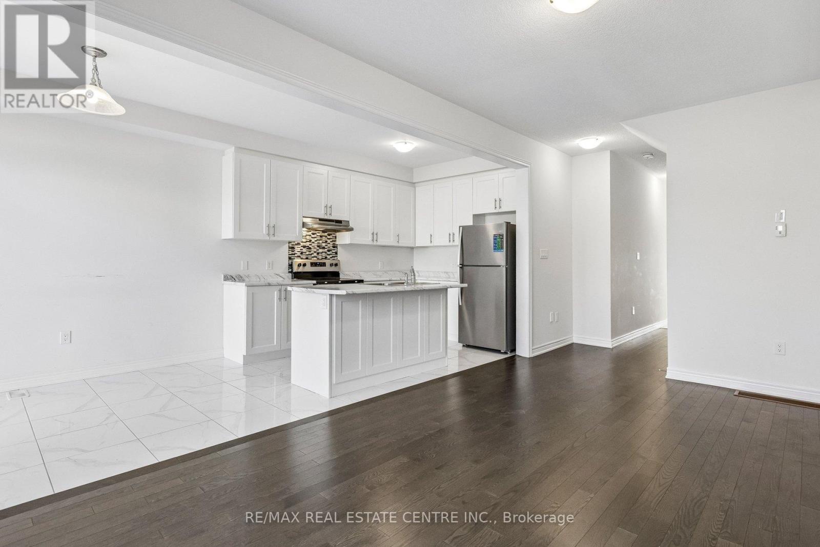 52 - 166 Deerpath Drive, Guelph (willow West/sugarbush/west Acres), Ontario