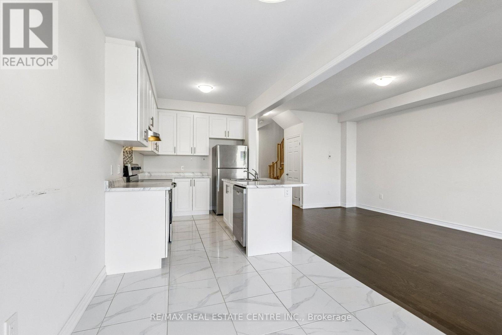 52 - 166 Deerpath Drive, Guelph (willow West/sugarbush/west Acres), Ontario