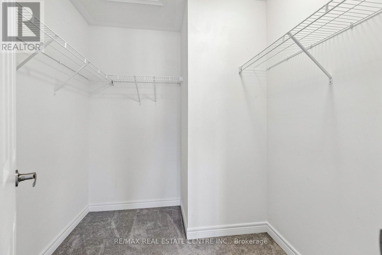 52 - 166 Deerpath Drive, Guelph (willow West/sugarbush/west Acres), Ontario