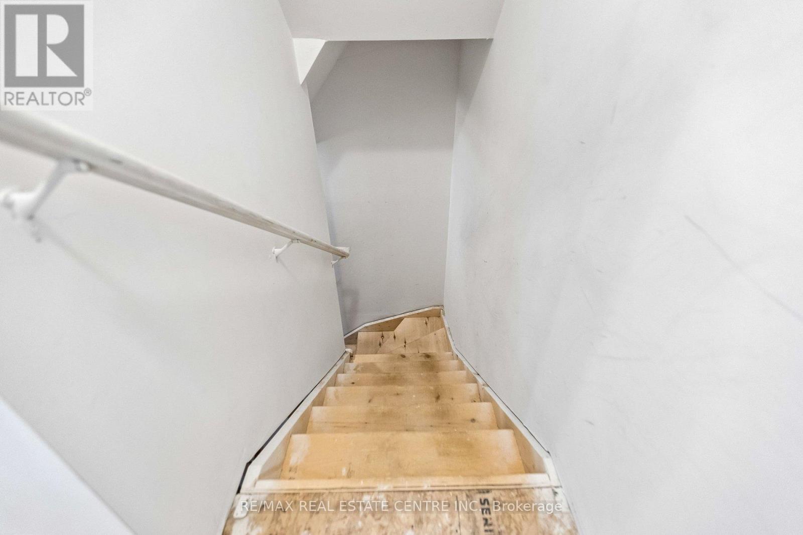 52 - 166 Deerpath Drive, Guelph (willow West/sugarbush/west Acres), Ontario