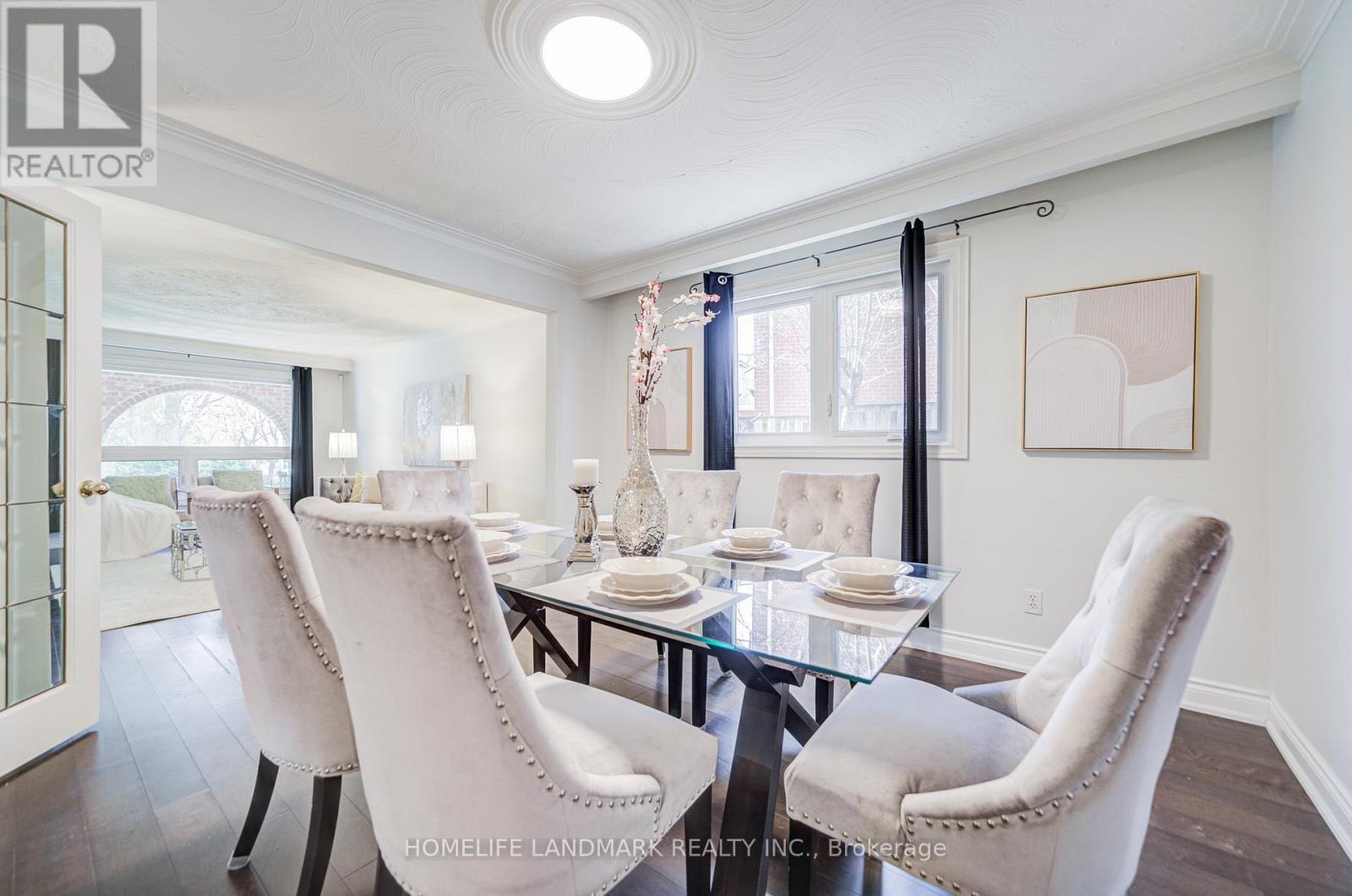 1608 Sherwood Forrest Circle, Mississauga (sheridan), Ontario