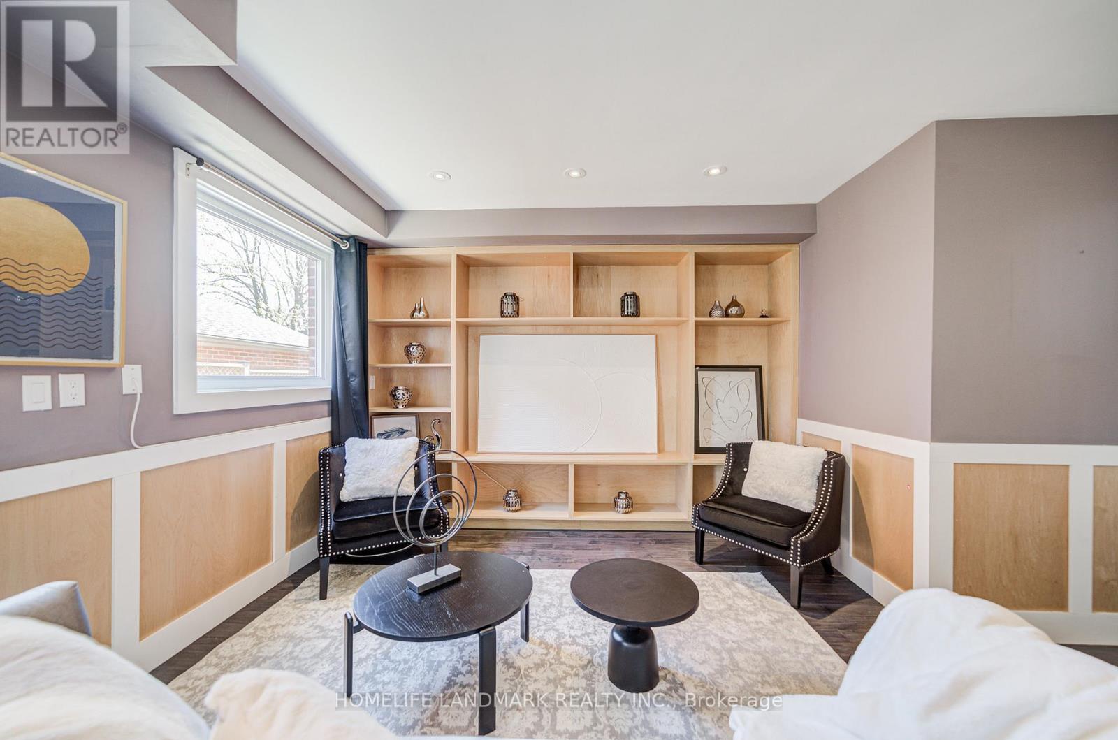 1608 Sherwood Forrest Circle, Mississauga (sheridan), Ontario