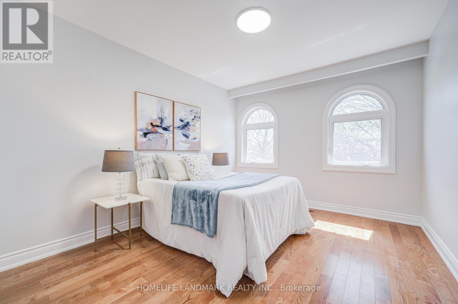 1608 Sherwood Forrest Circle, Mississauga (sheridan), Ontario