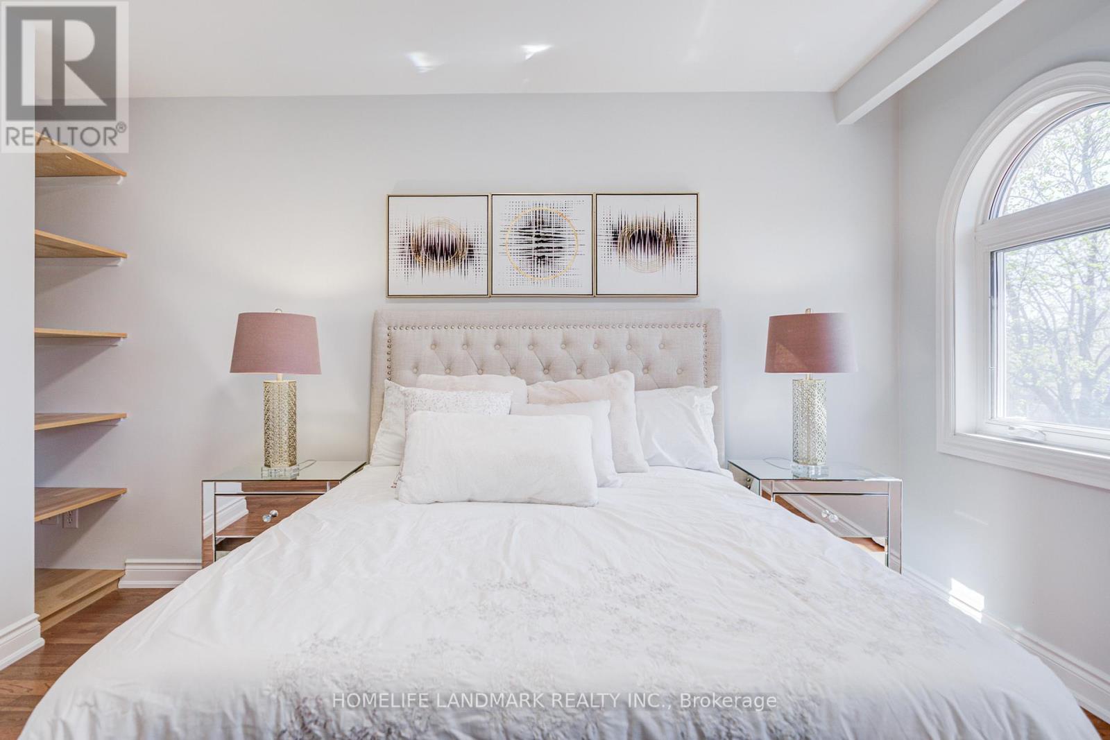 1608 Sherwood Forrest Circle, Mississauga (sheridan), Ontario