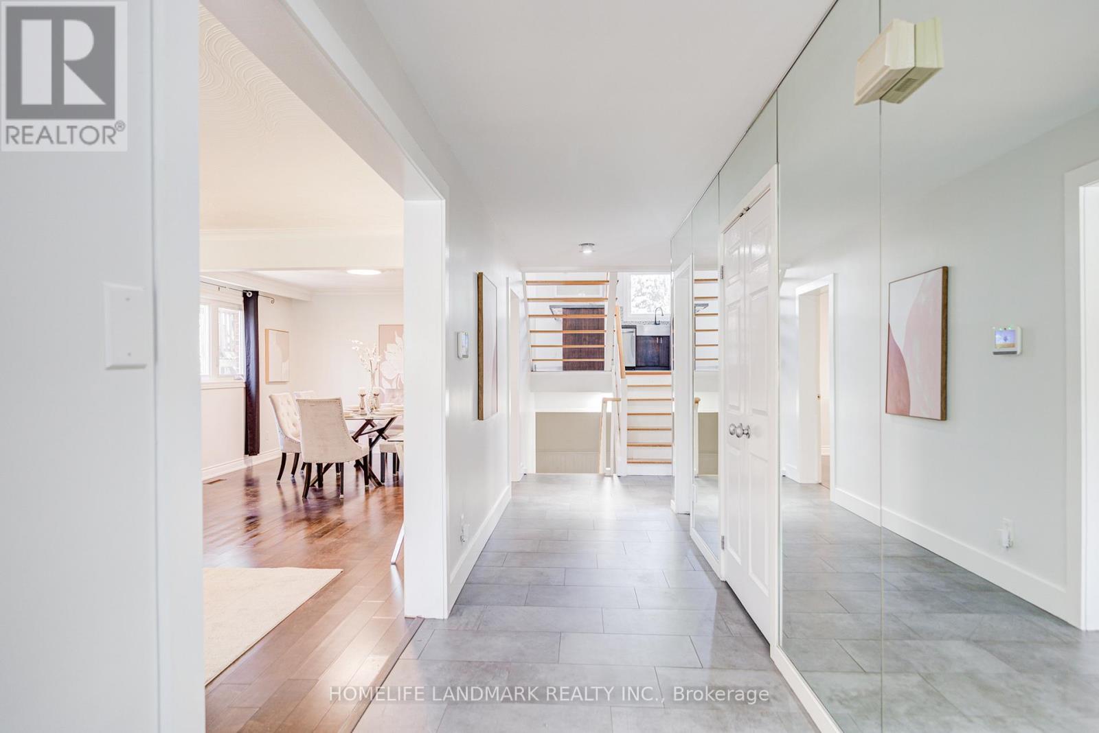 1608 Sherwood Forrest Circle, Mississauga (sheridan), Ontario