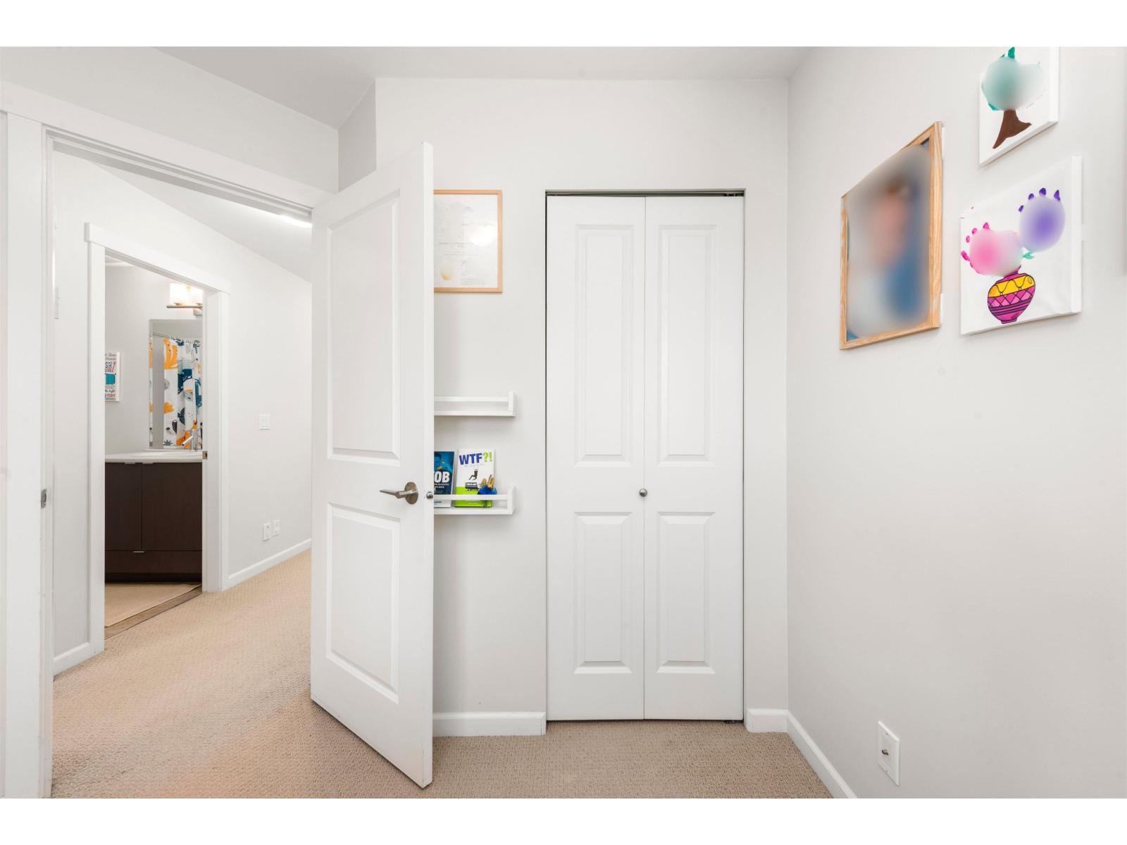 1 19505 68a Avenue, Surrey, British Columbia