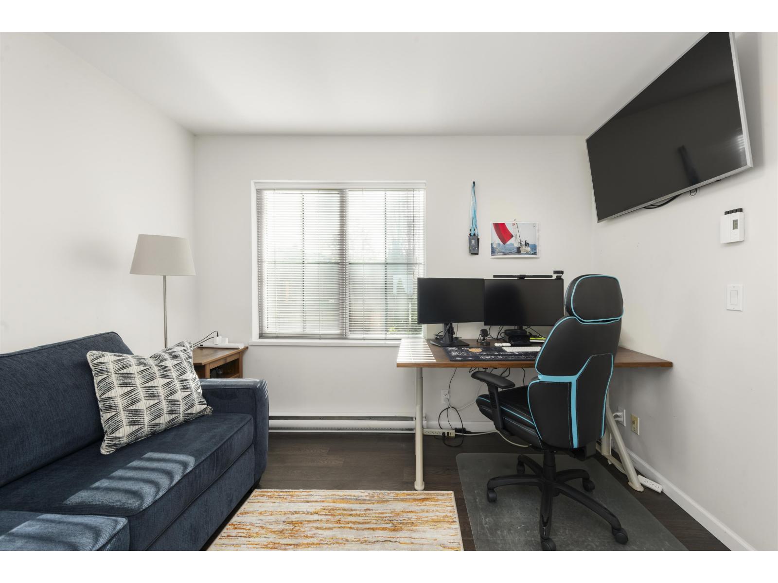 1 19505 68a Avenue, Surrey, British Columbia