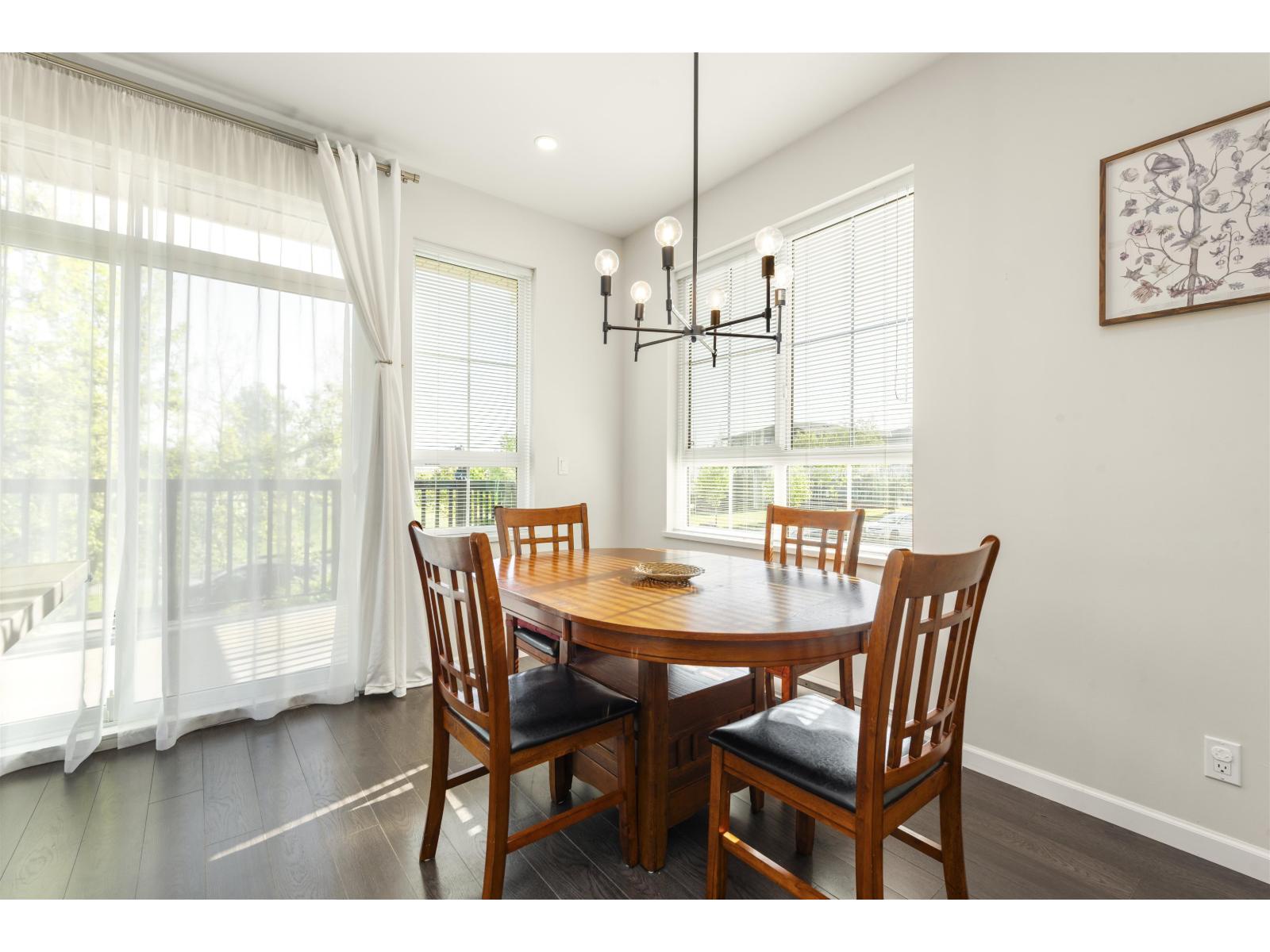 1 19505 68a Avenue, Surrey, British Columbia