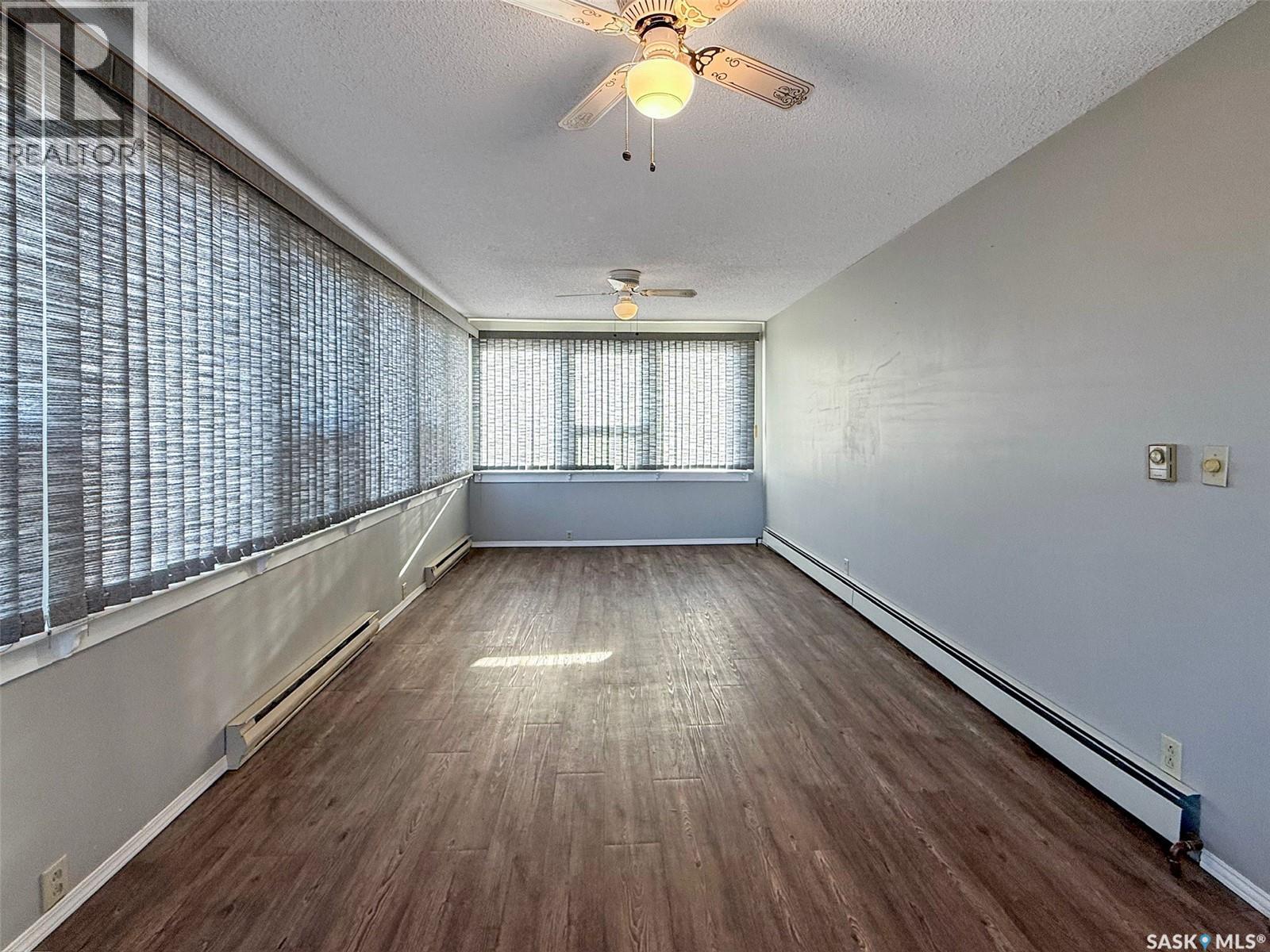 316 Railway Avenue, Webb, Saskatchewan