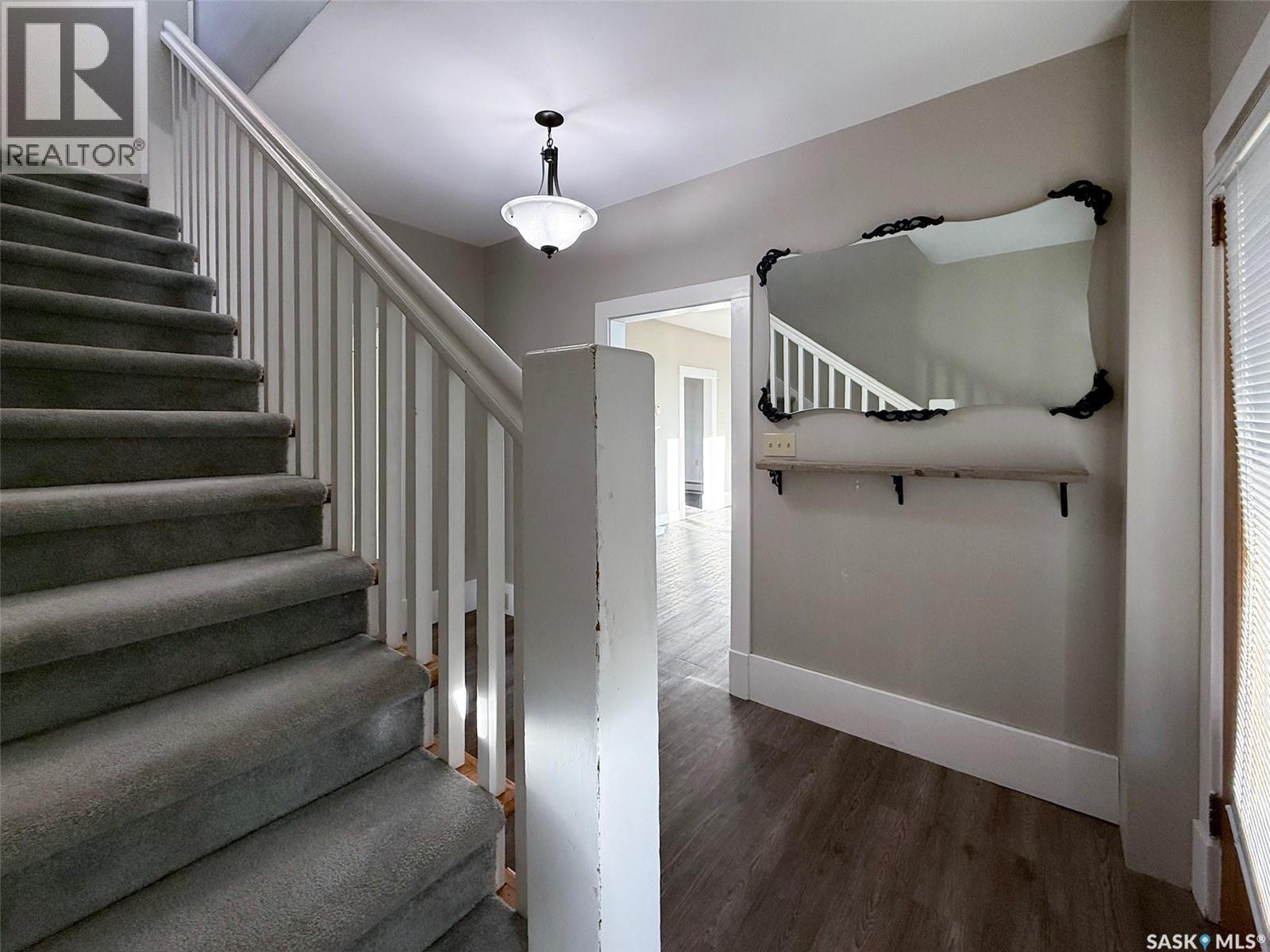 316 Railway Avenue, Webb, Saskatchewan