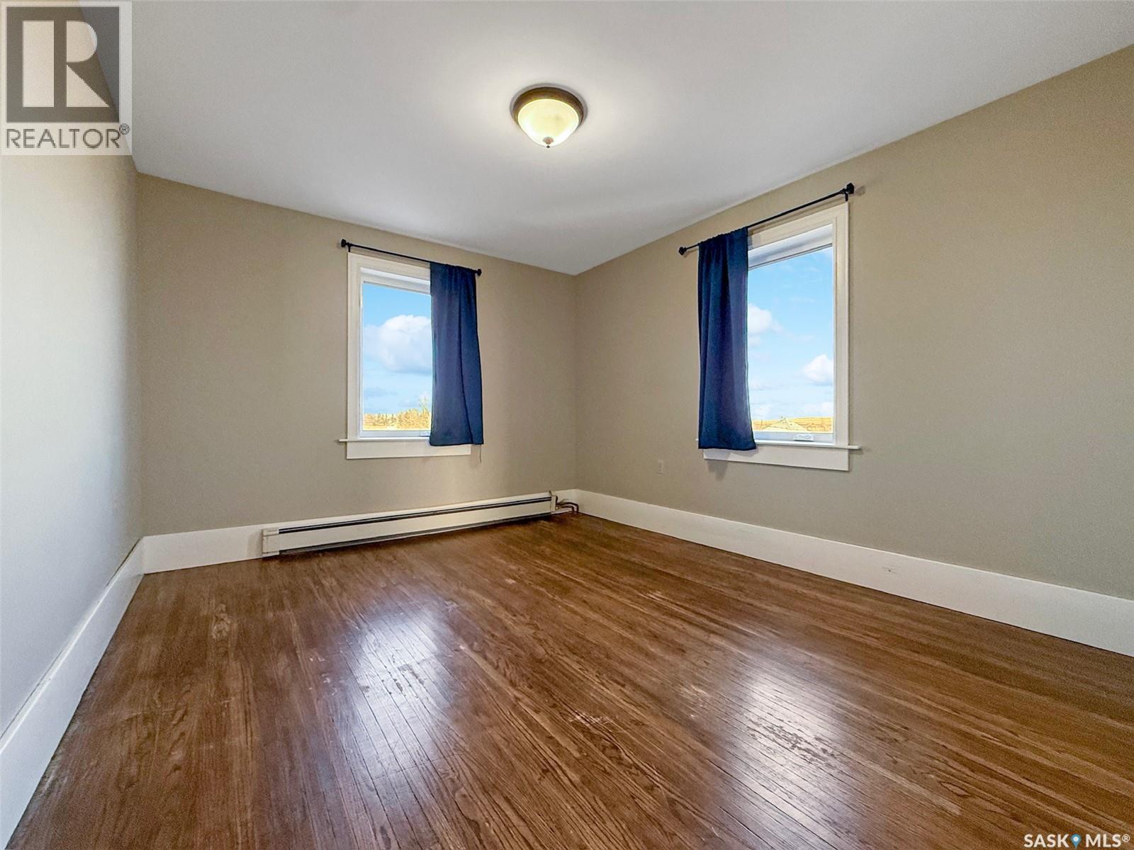 316 Railway Avenue, Webb, Saskatchewan