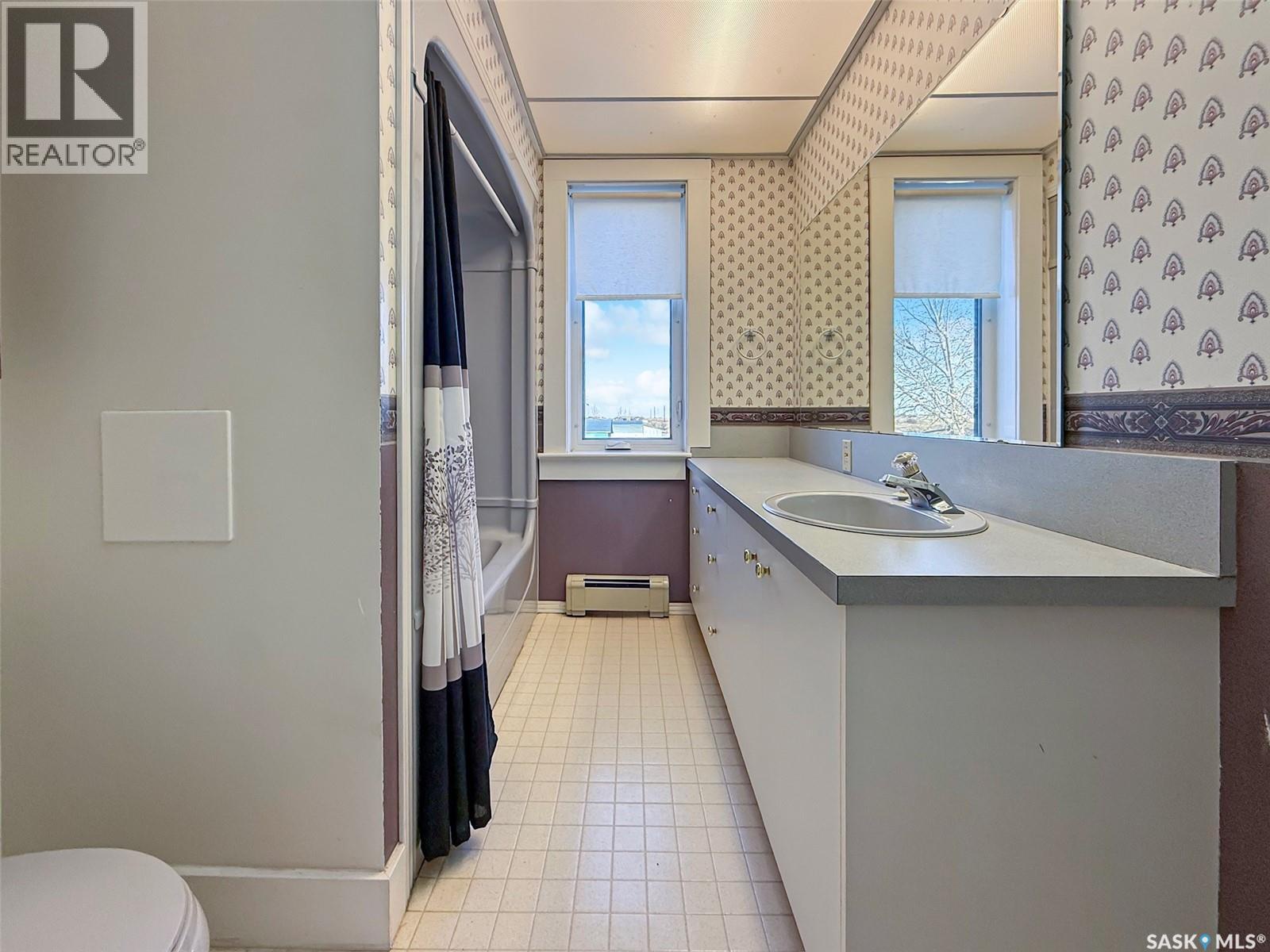 316 Railway Avenue, Webb, Saskatchewan