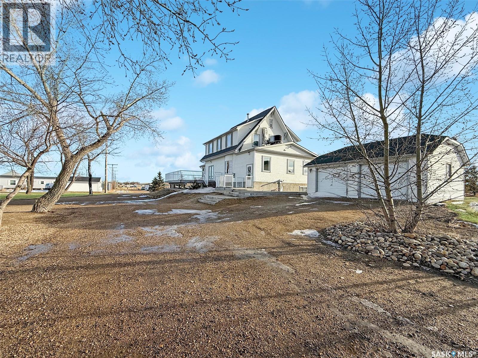 316 Railway Avenue, Webb, Saskatchewan
