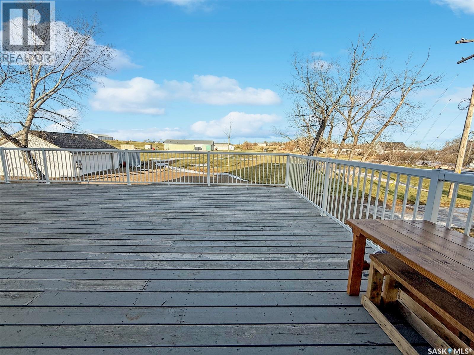 316 Railway Avenue, Webb, Saskatchewan