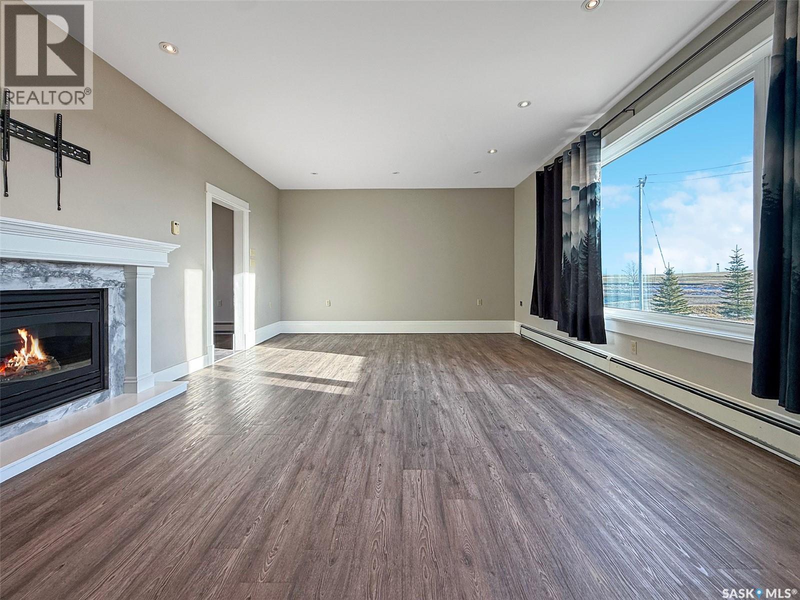 316 Railway Avenue, Webb, Saskatchewan