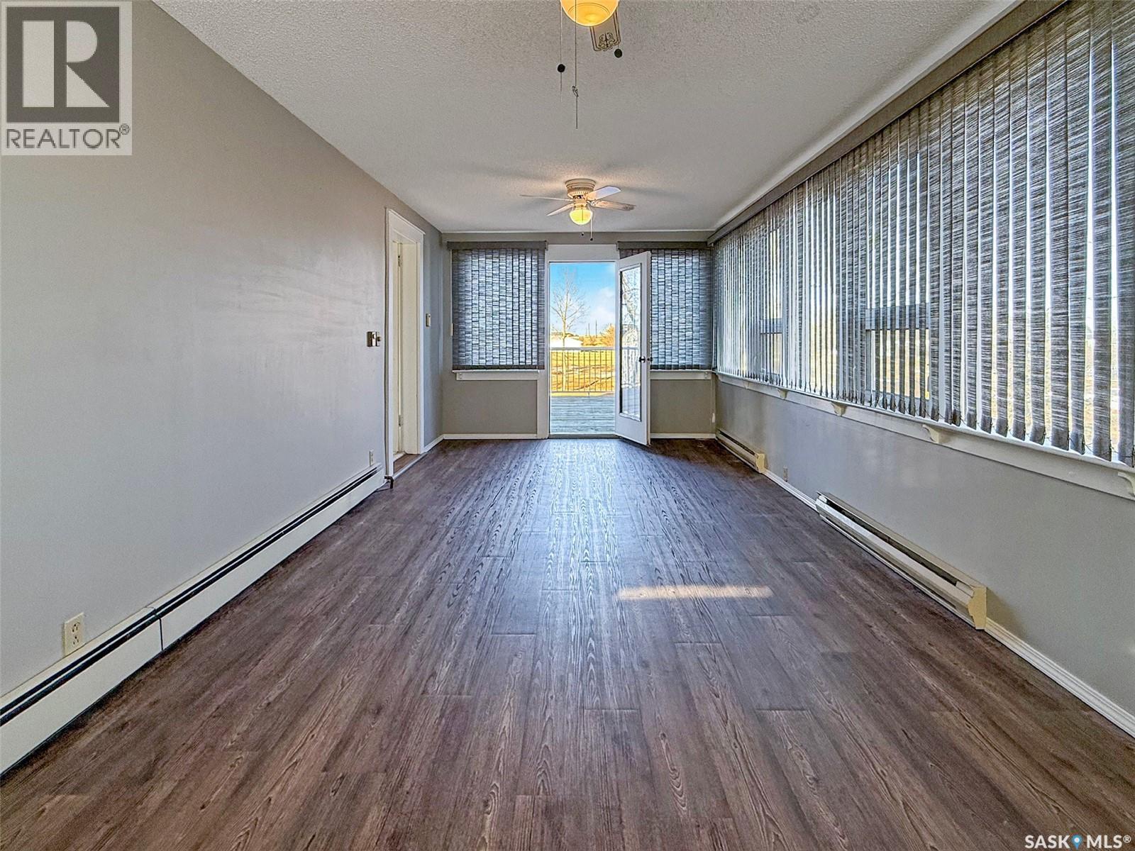 316 Railway Avenue, Webb, Saskatchewan