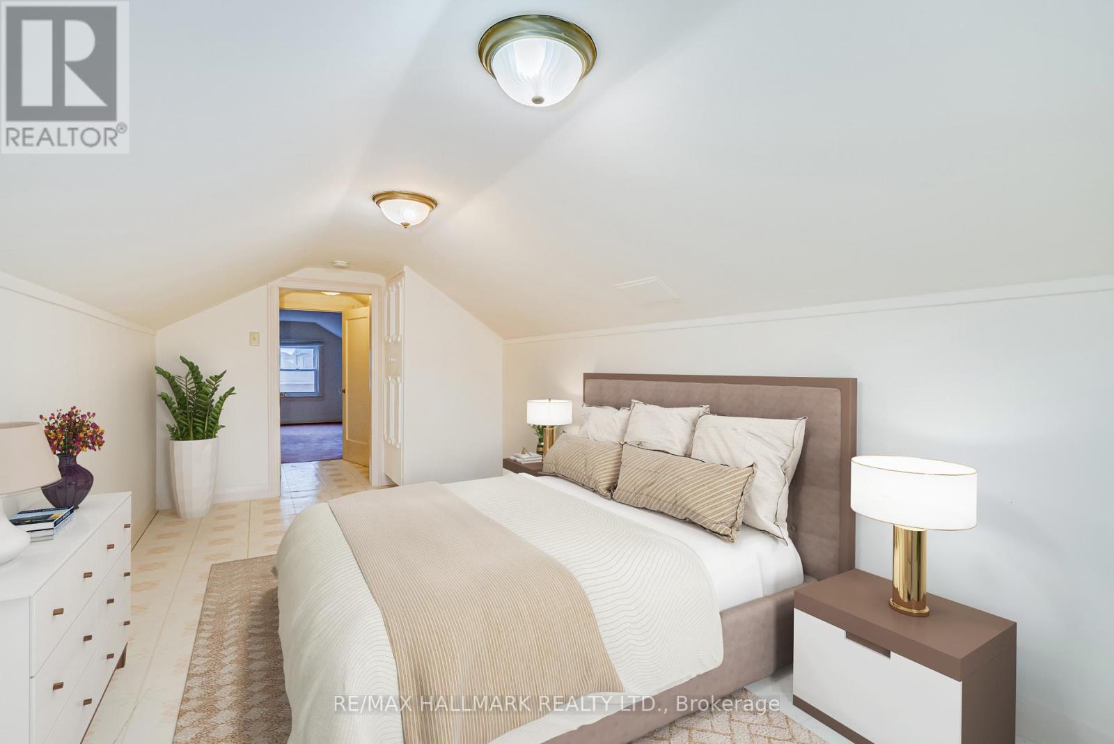 945 Glencairn Avenue, Toronto (yorkdale-glen Park), Ontario
