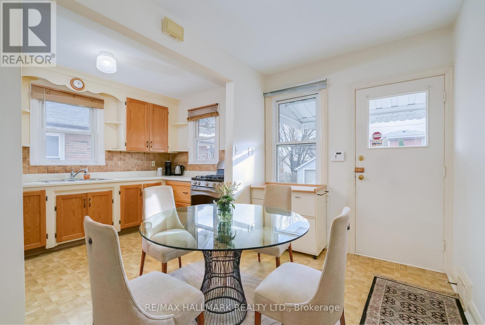 945 Glencairn Avenue, Toronto (yorkdale-glen Park), Ontario