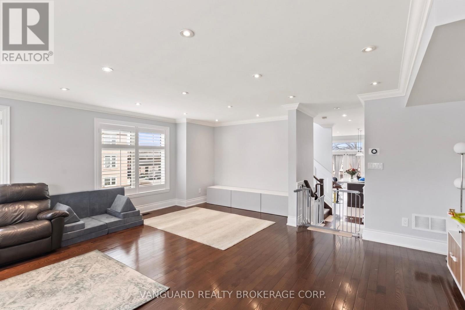 106 St. George Street, Toronto (mimico), Ontario