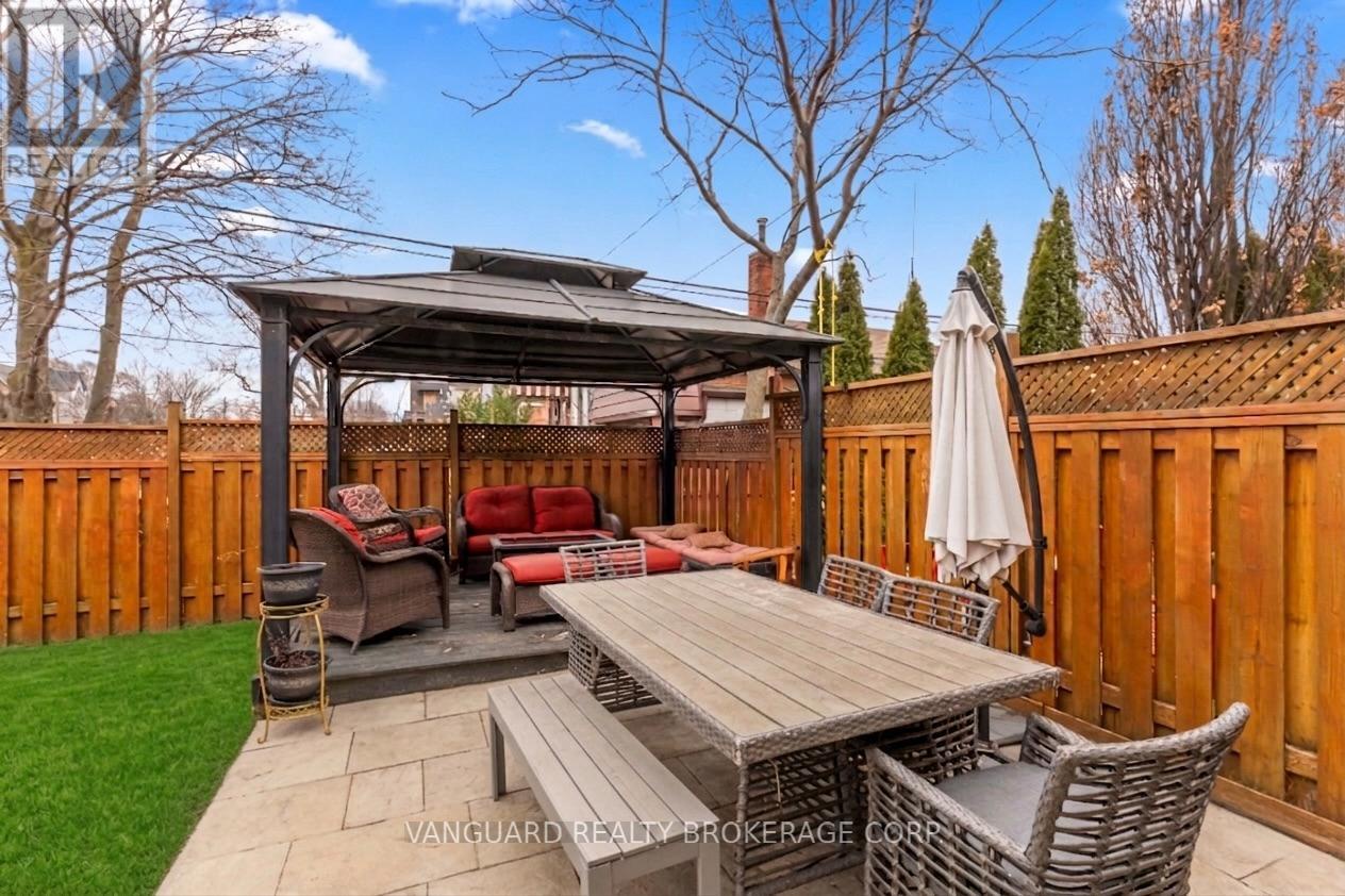106 St. George Street, Toronto (mimico), Ontario