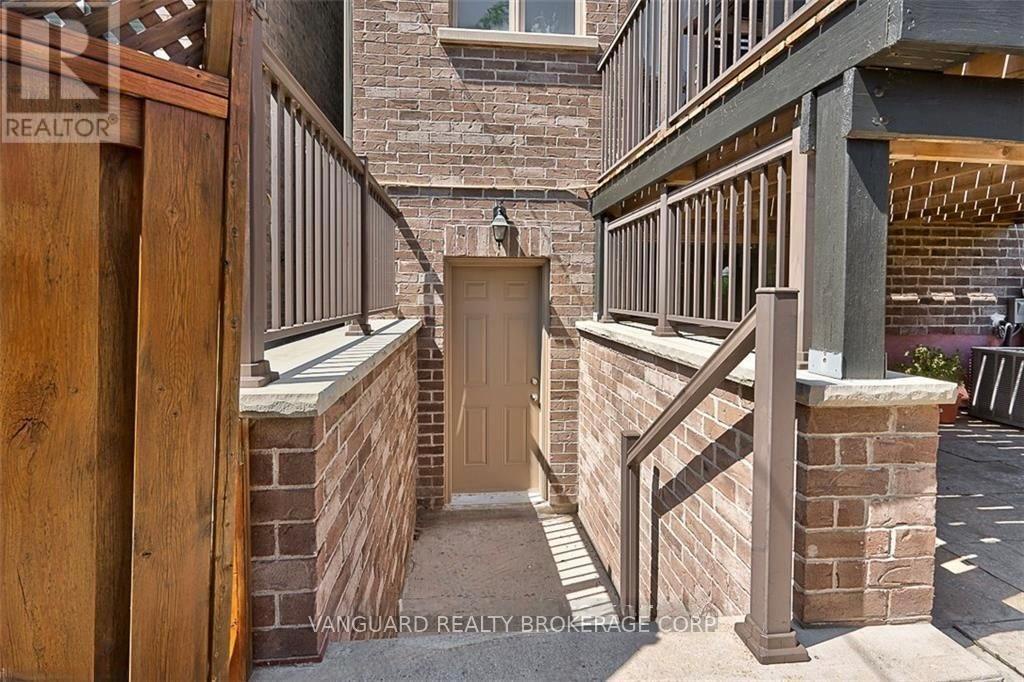 106 St. George Street, Toronto (mimico), Ontario