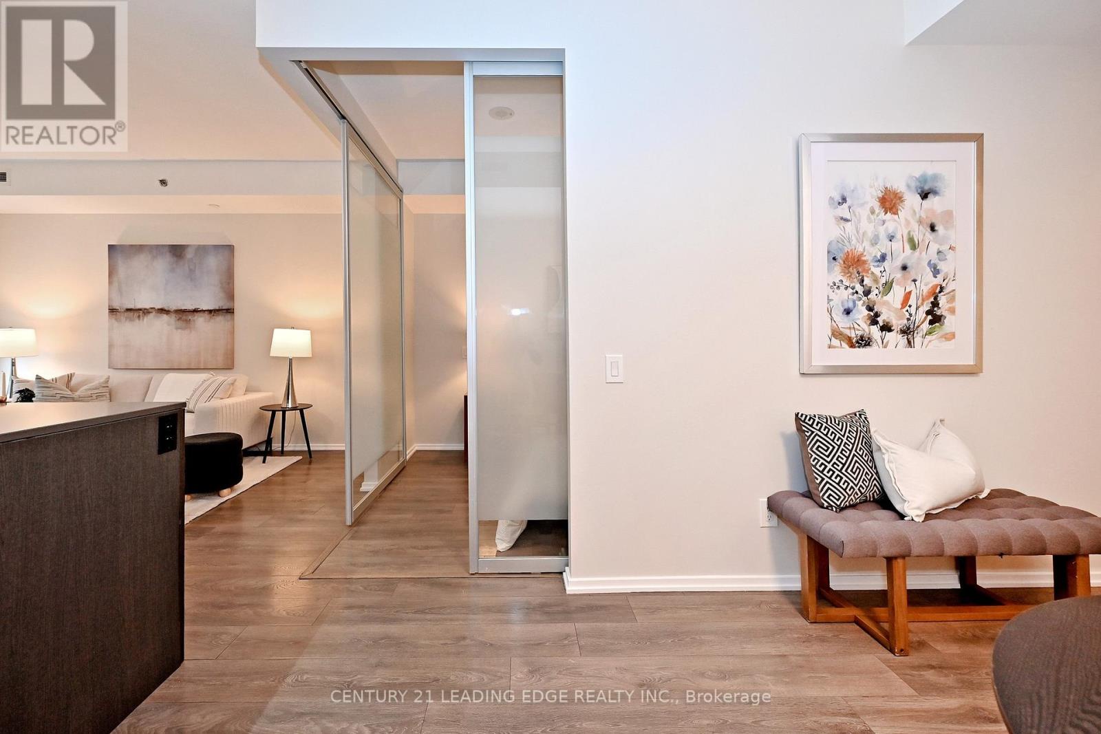 215 - 783 Bathurst Street, Toronto (university), Ontario