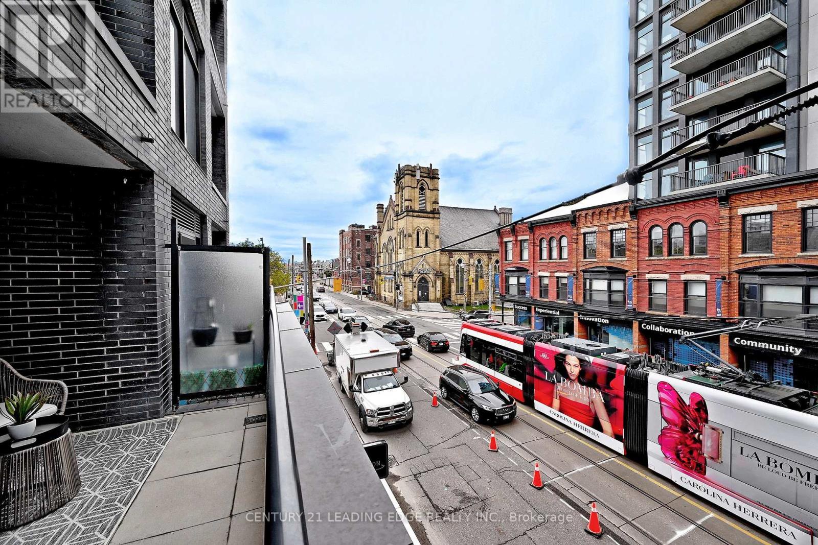 215 - 783 Bathurst Street, Toronto (university), Ontario