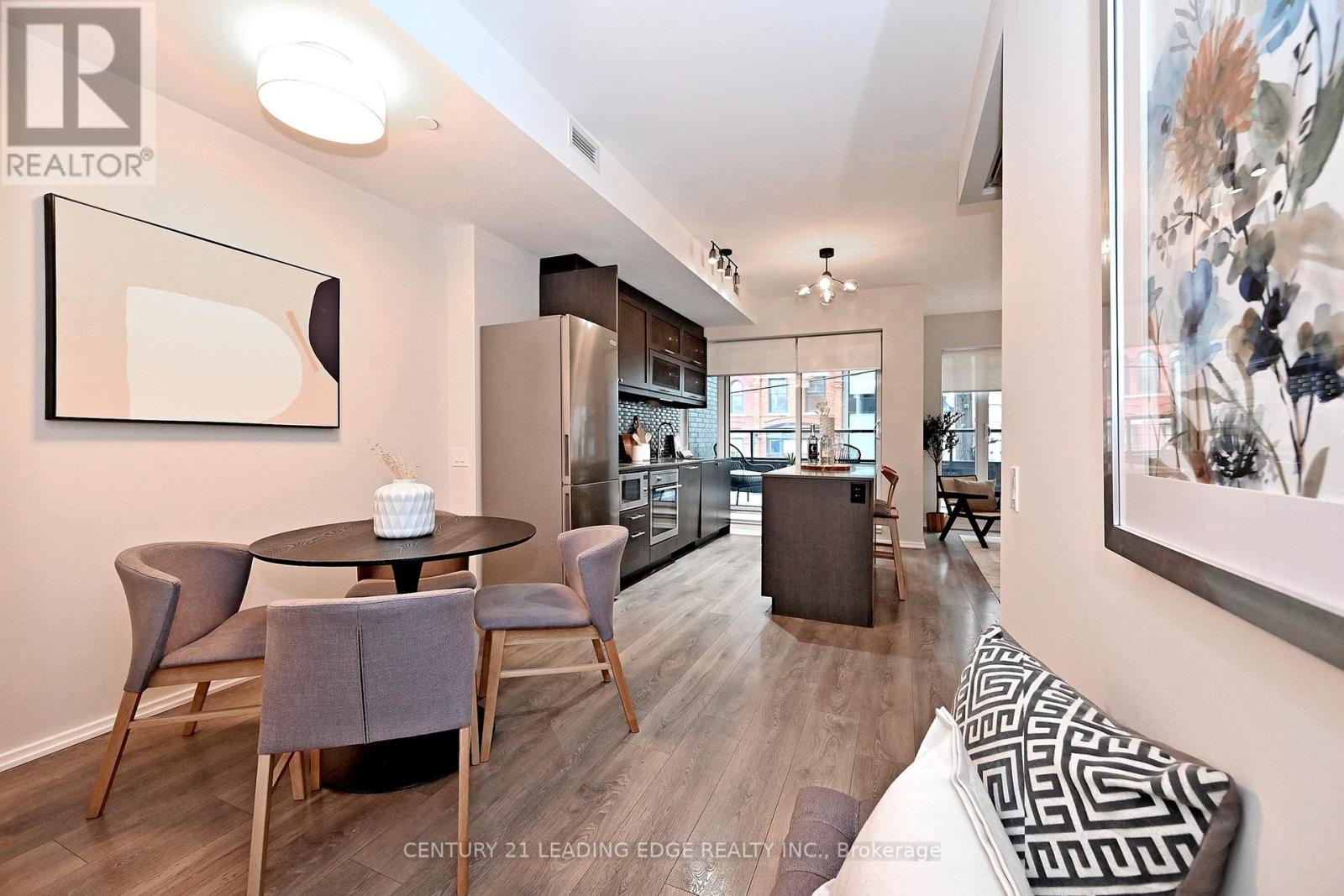 215 - 783 Bathurst Street, Toronto (university), Ontario