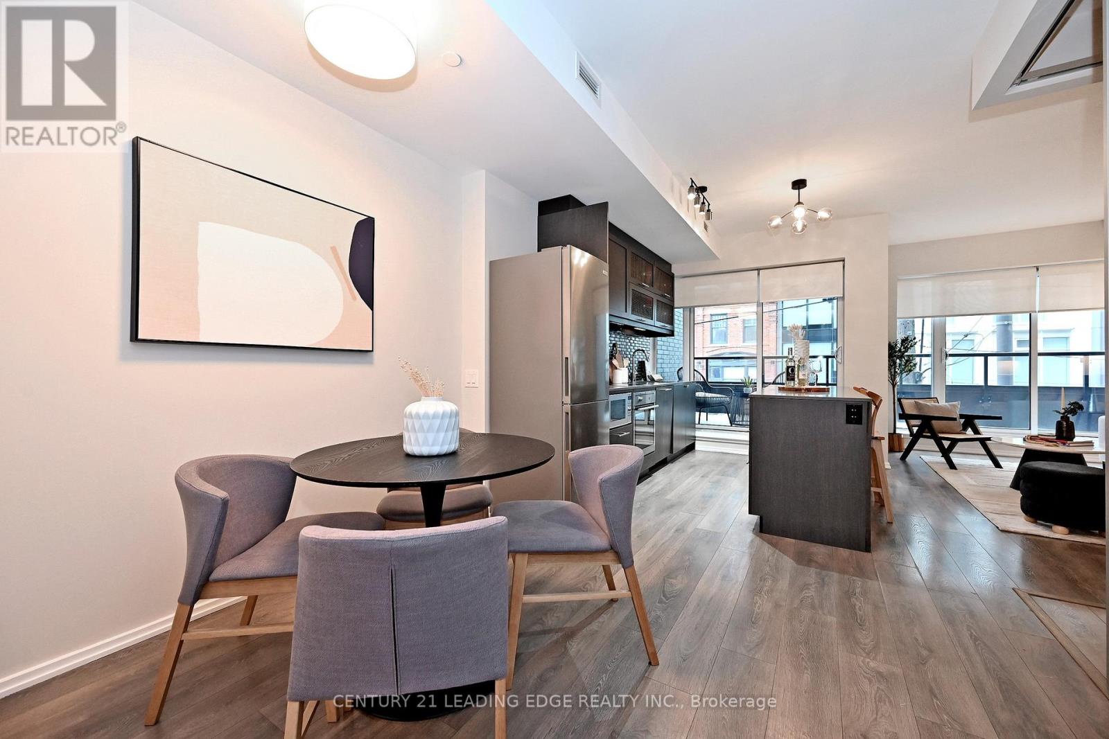 215 - 783 Bathurst Street, Toronto (university), Ontario
