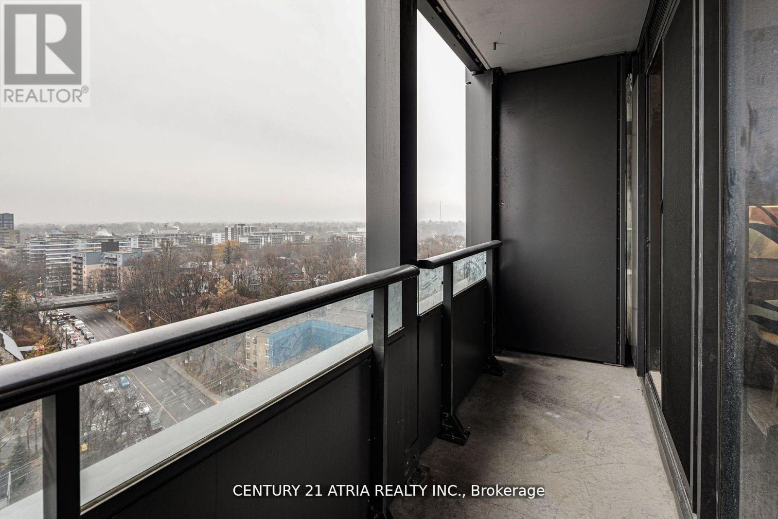 1810 - 2020 Bathurst Street, Toronto (humewood-cedarvale), Ontario