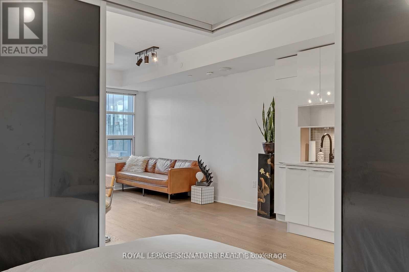 804 - 501 Adelaide Street W, Toronto (waterfront Communities), Ontario