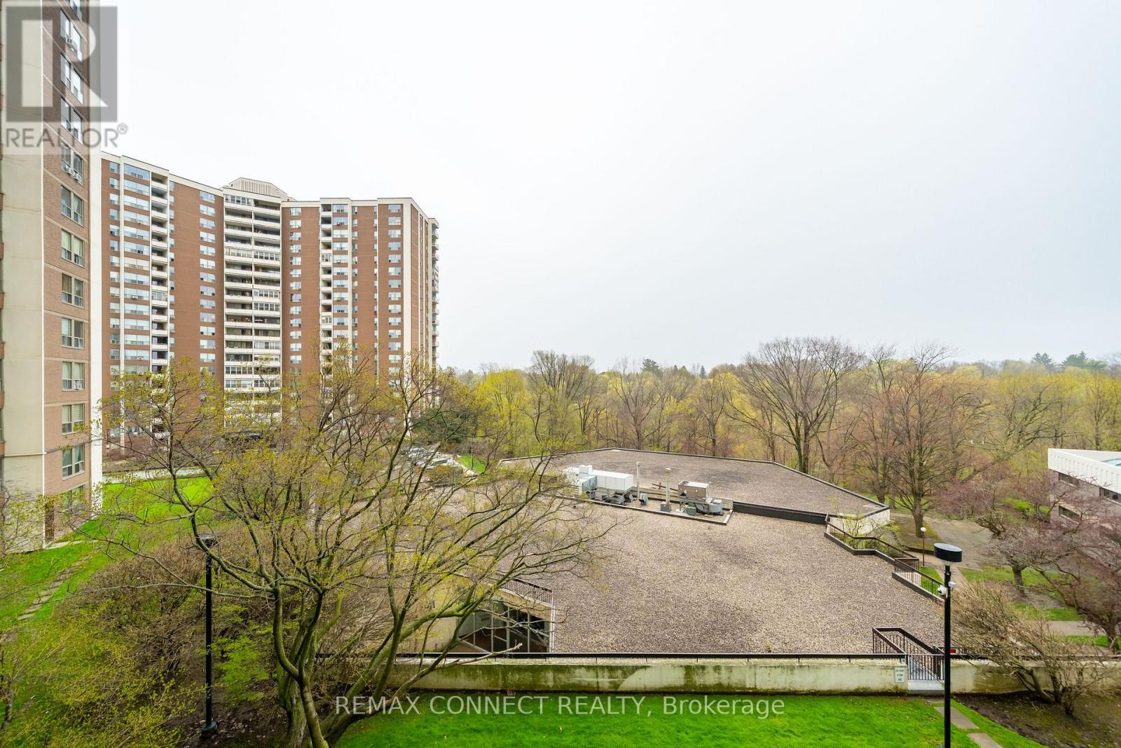 407 - 5 Vicora Linkway, Toronto (flemingdon Park), Ontario