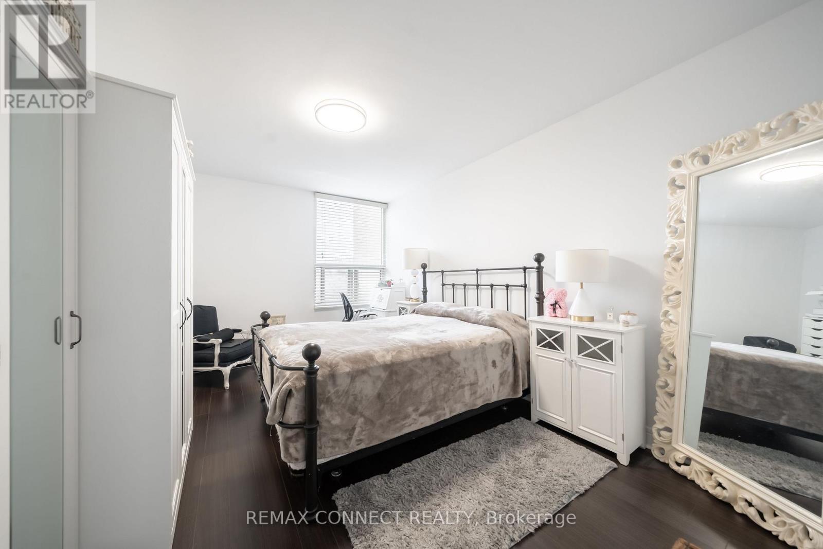 407 - 5 Vicora Linkway, Toronto (flemingdon Park), Ontario
