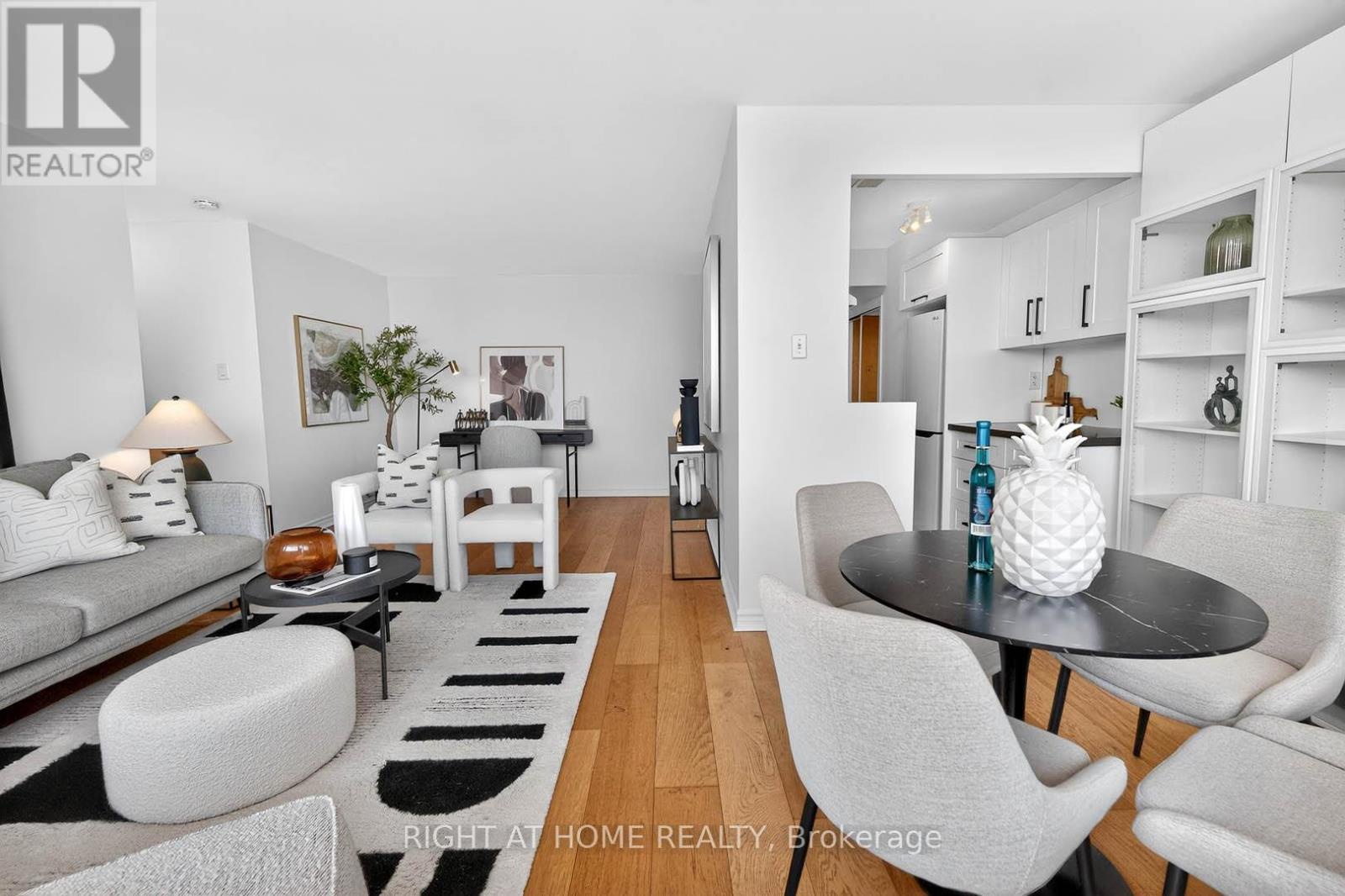 701 - 74 Spadina Road, Toronto (annex), Ontario