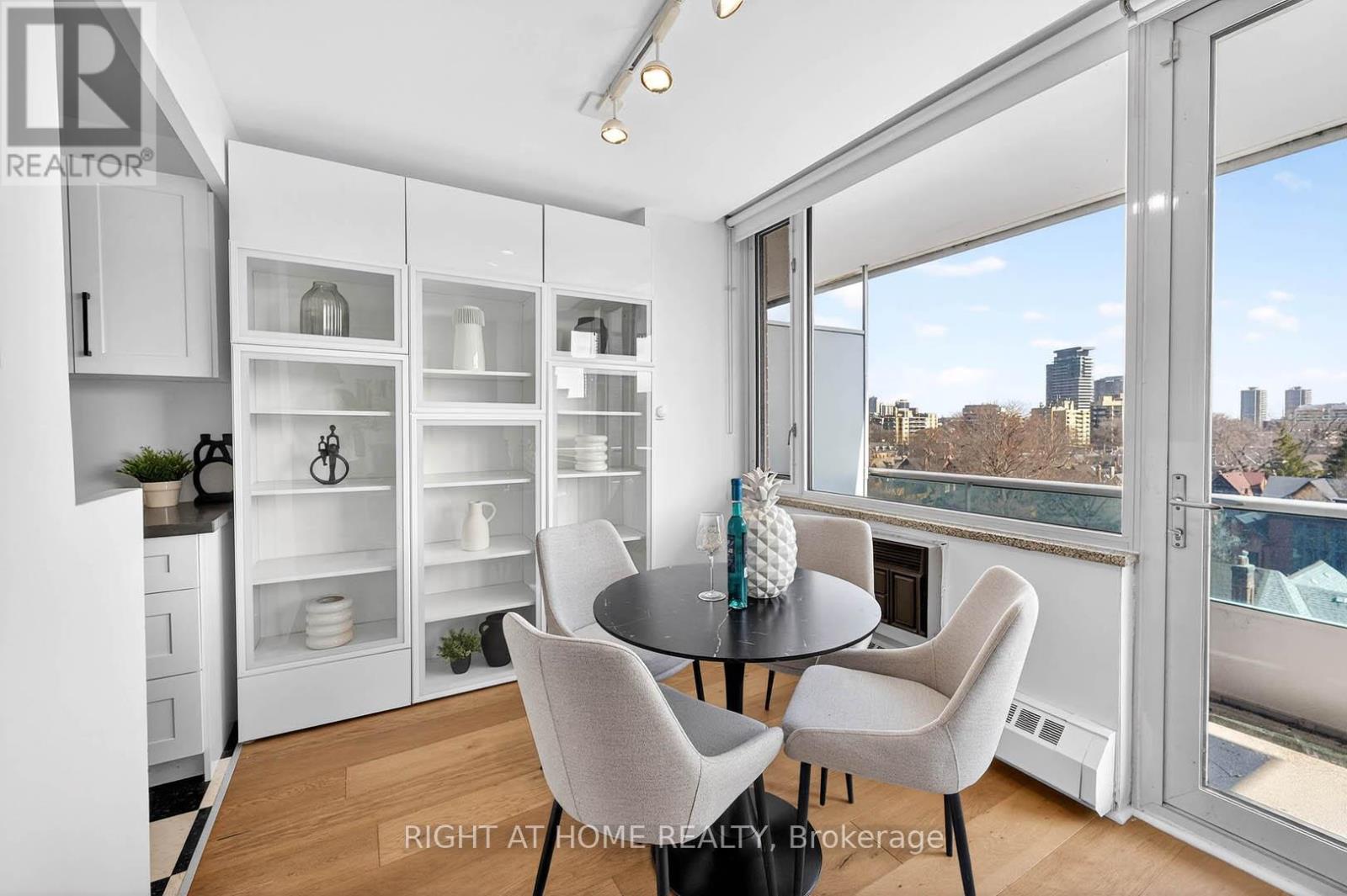 701 - 74 Spadina Road, Toronto (annex), Ontario