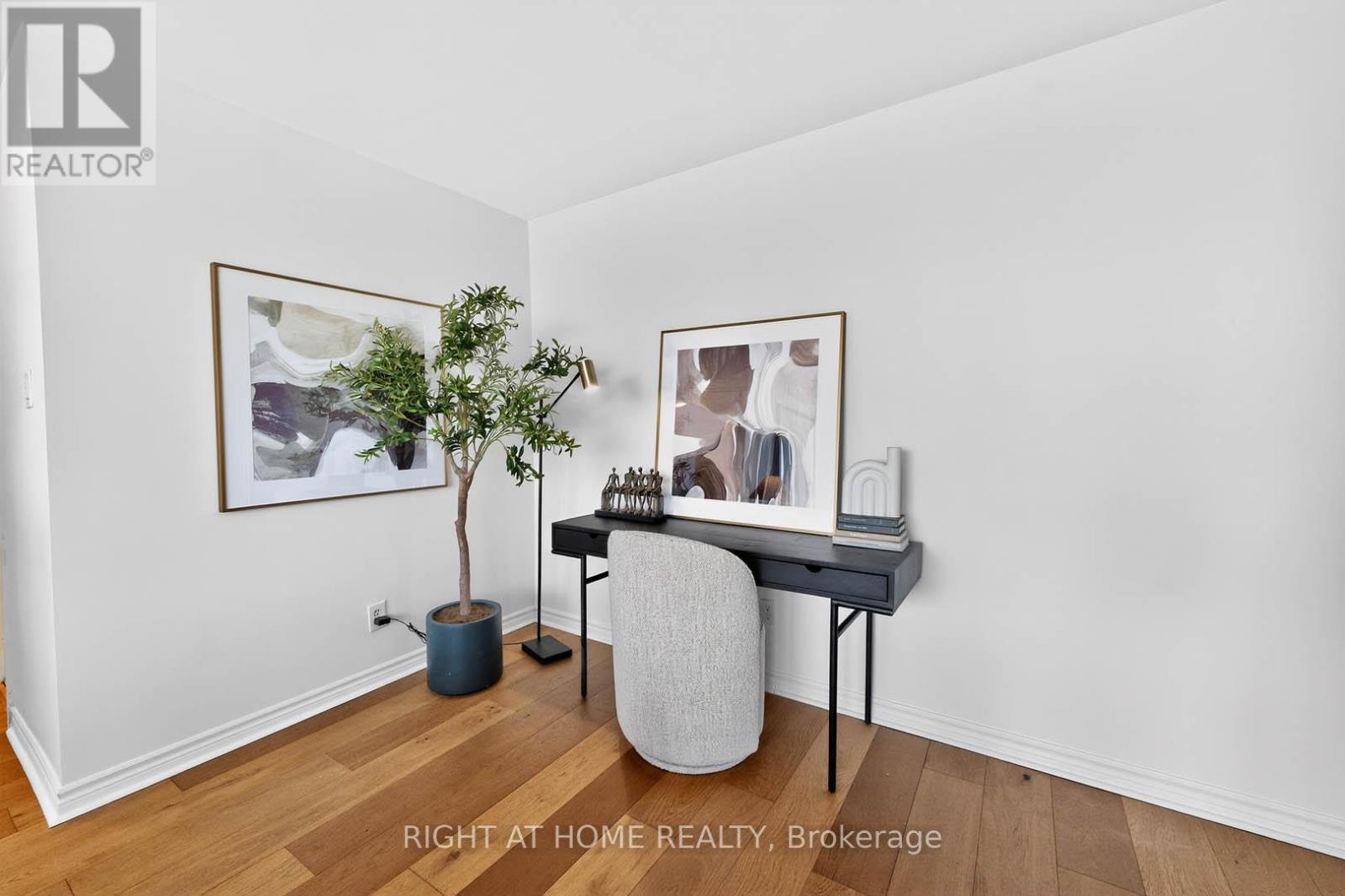 701 - 74 Spadina Road, Toronto (annex), Ontario