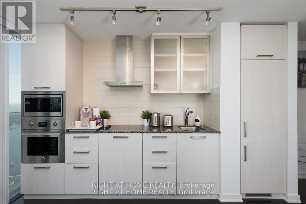 4906 - 12 York Street, Toronto (waterfront Communities), Ontario