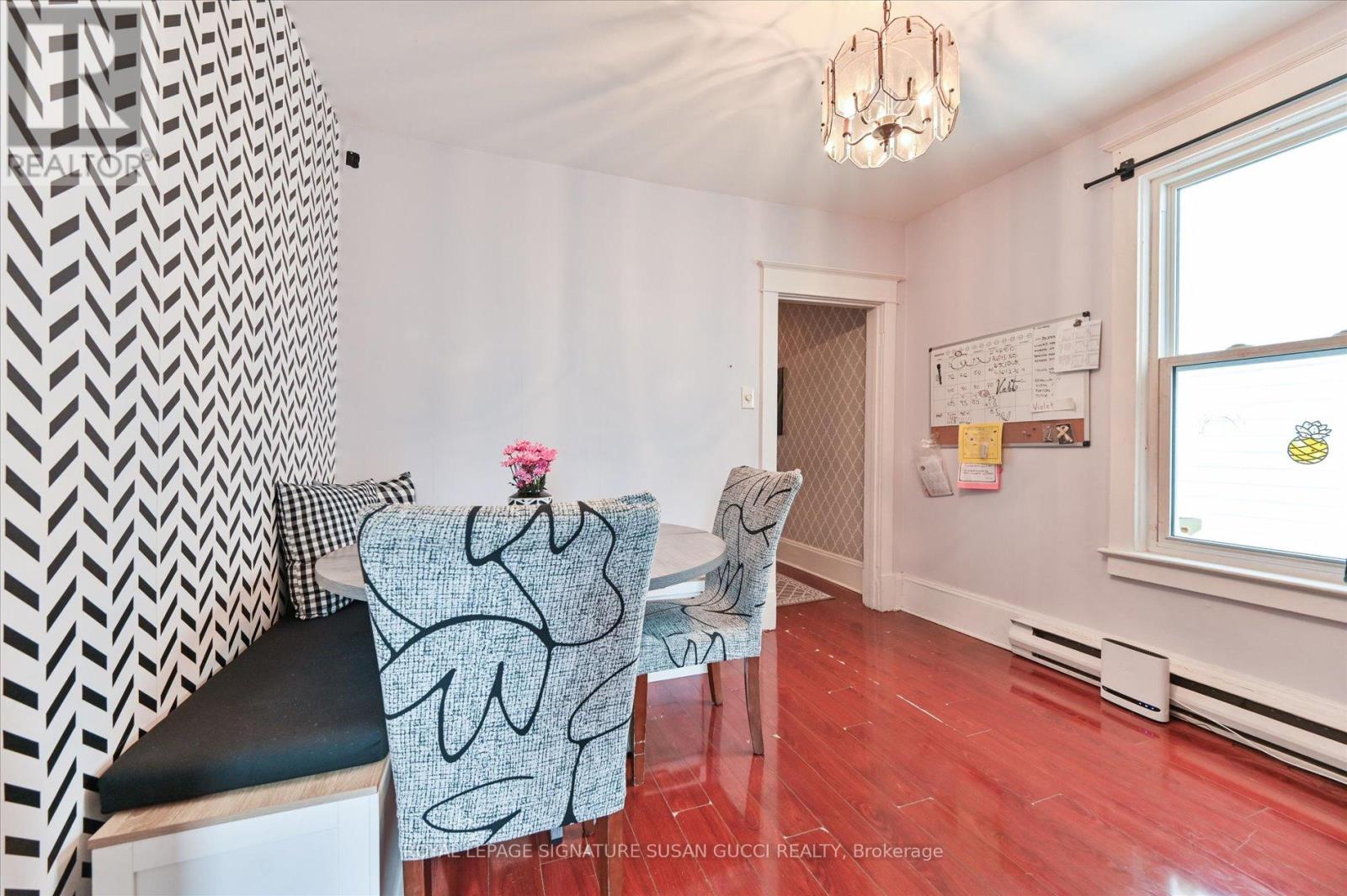 840 Sammon Avenue, Toronto (danforth Village-east York), Ontario